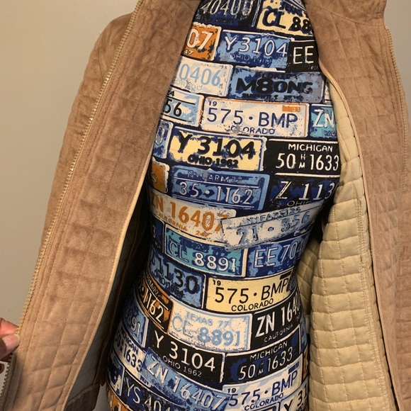 Jacket - Picture 2 of 4